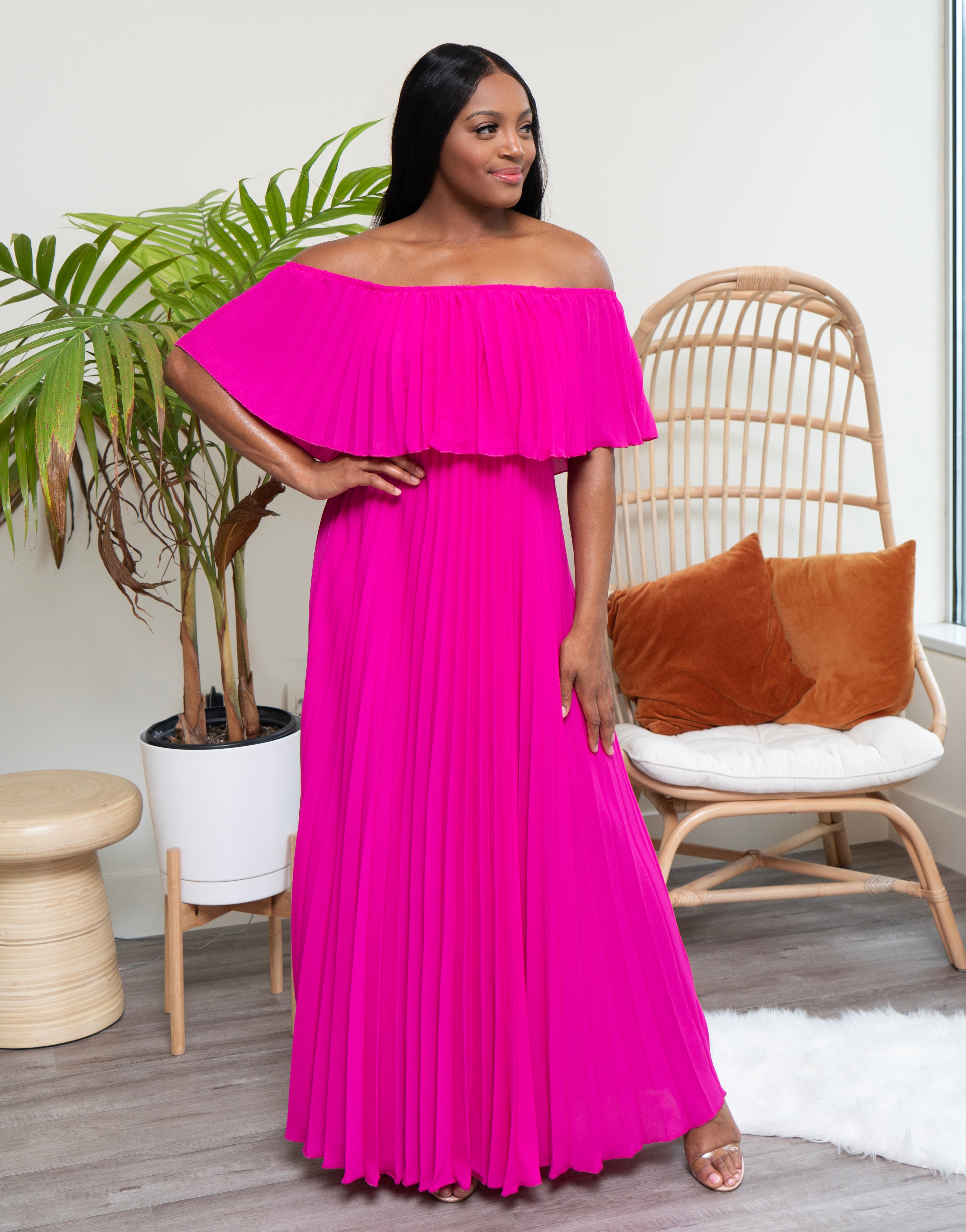 tresa pleated maxi dress with slit Tyla Cream Pleated Maxi Dress