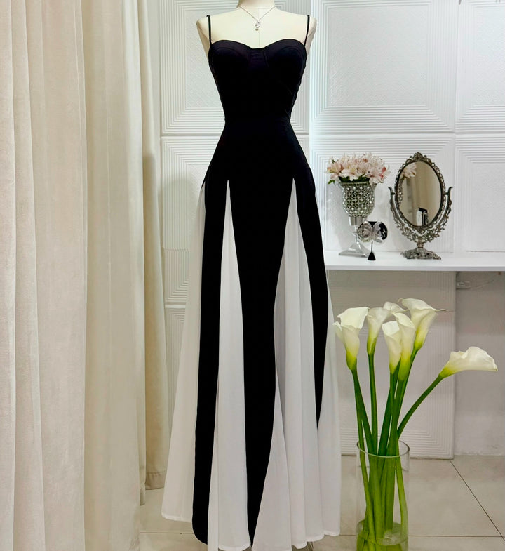 Anya Maxi Dress Medium Anya Maxi Dress Medium